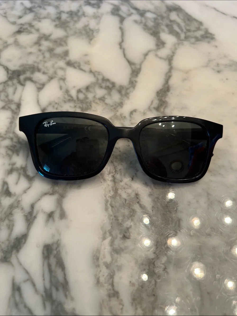 Ray-Ban Black Gloss Wayfarer Sunglasses